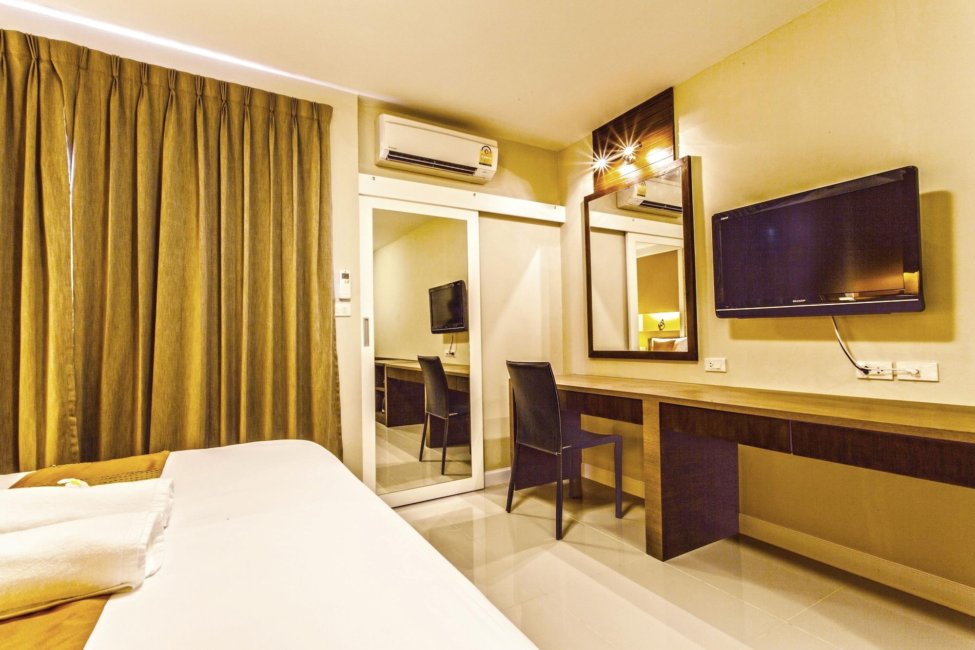 The Aim Sathorn Hotel Bangkok Exteriör bild