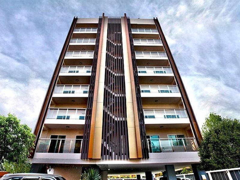 The Aim Sathorn Hotel Bangkok Exteriör bild